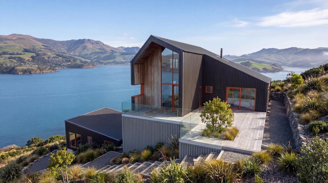 Lyttelton Harbour House — Lyttelton Harbour